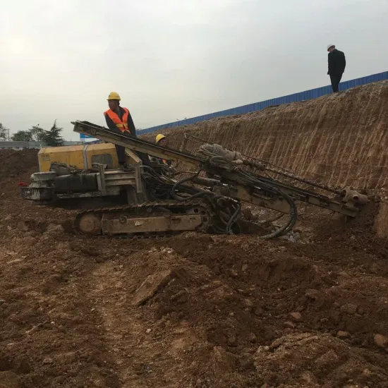 Máquina portátil do equipamento de perfuração da âncora à terra do projeto novo com capacidade de perfuração de 30m